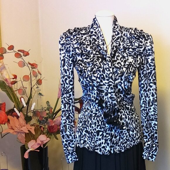 NWOT NESS High Quality V Neck Ruffle Blouse Shirt Elegant Office Work Tops M 8 - Picture 1 of 6